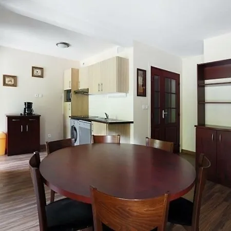 Serias 28 Apartamento *